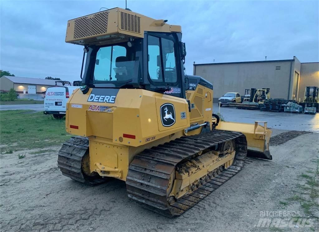 John Deere 650K LGP Crawler dozers