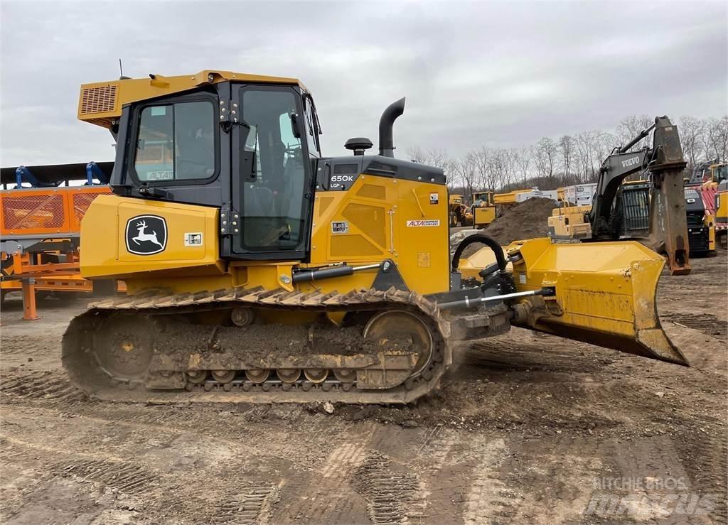 John Deere 650K LGP Crawler dozers
