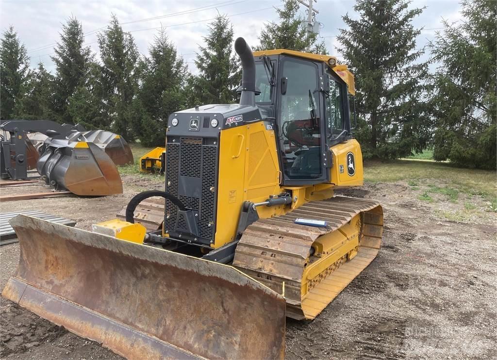 John Deere 650K LGP Crawler dozers