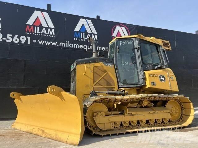 John Deere 650K LGP Crawler dozers