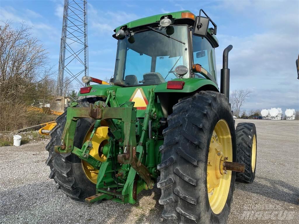 John Deere 8320 Tractors