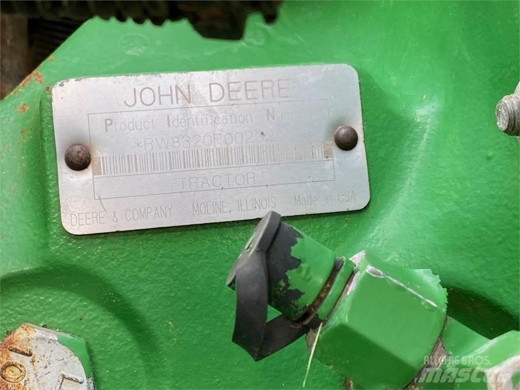 John Deere 8320 Tractors