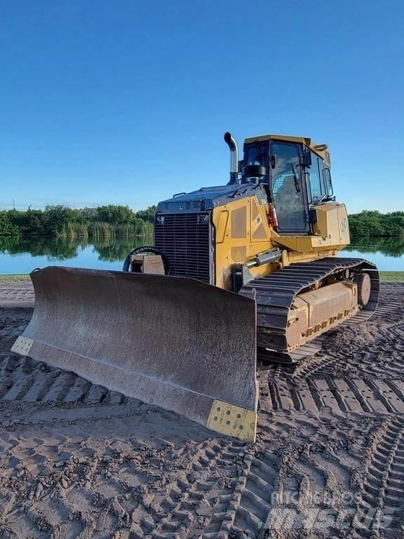 John Deere 850K WLT Crawler dozers
