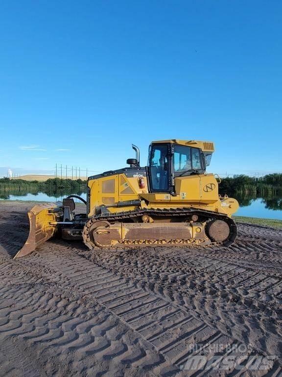 John Deere 850K WLT Crawler dozers