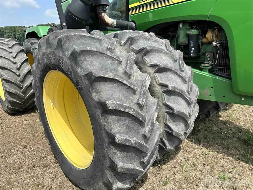 John Deere 9220 Tractors