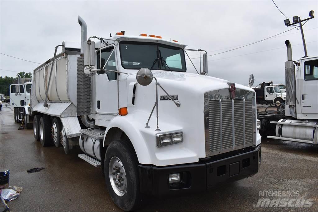 Kenworth T800 Tipper trucks