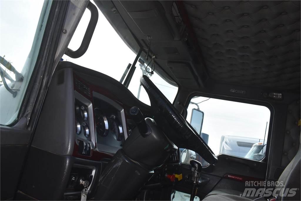 Kenworth T800 Tipper trucks