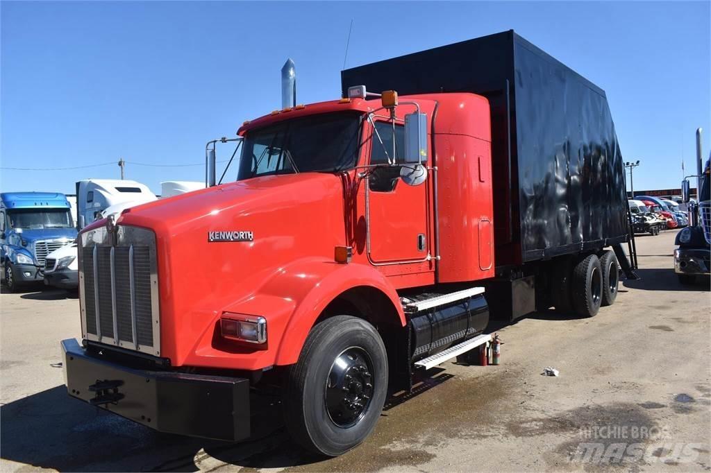 Kenworth T800 Truck mounted cranes