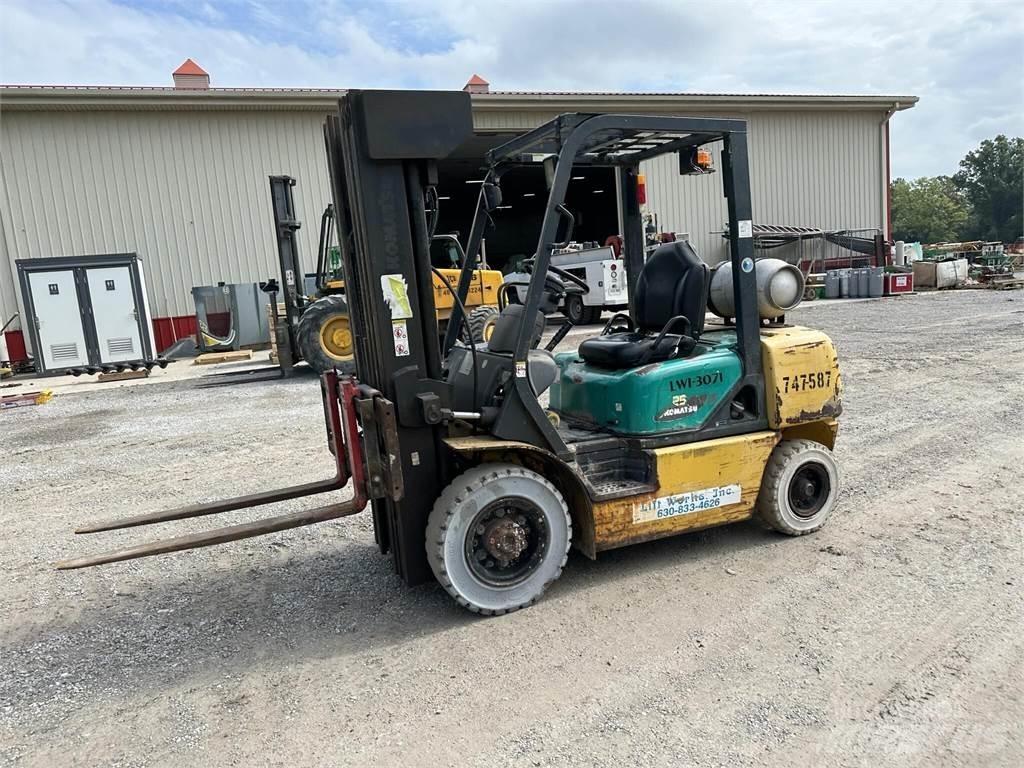 Komatsu FG25T-14 Other