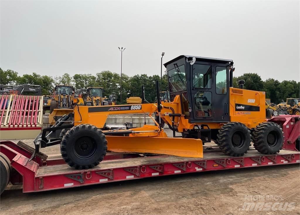 LeeBoy 685D Graders