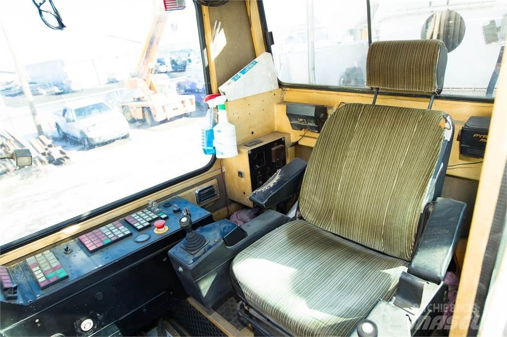 Liebherr LTM1400 Other