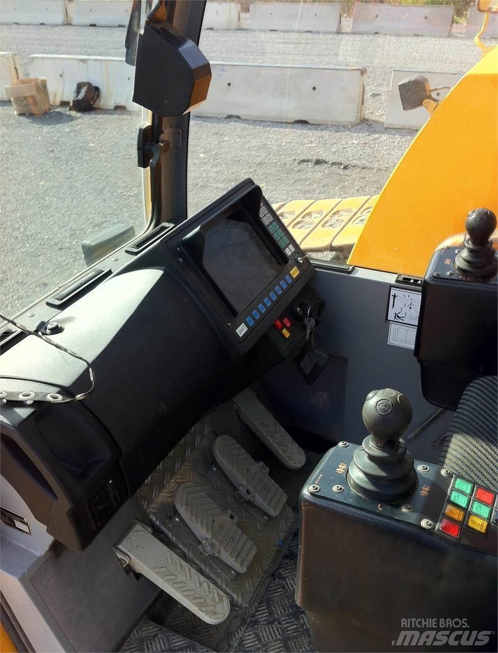 Liebherr LTR1100 Track mounted cranes