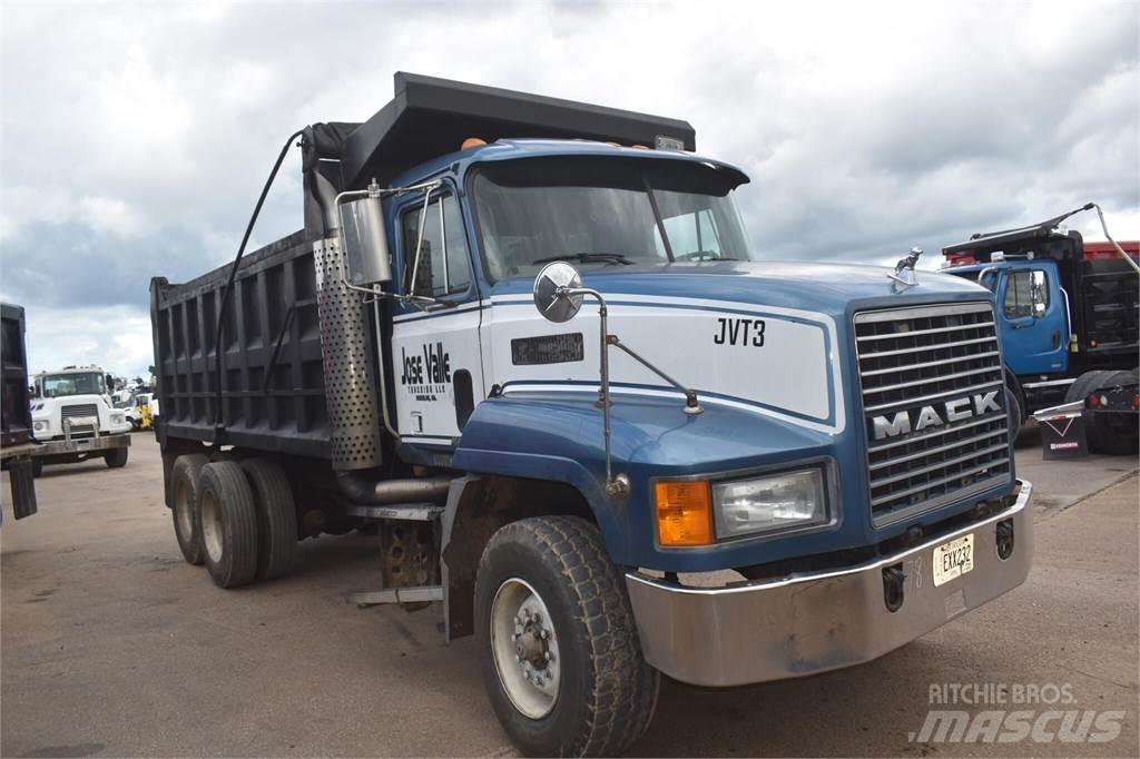 Mack CH613 Tipper trucks