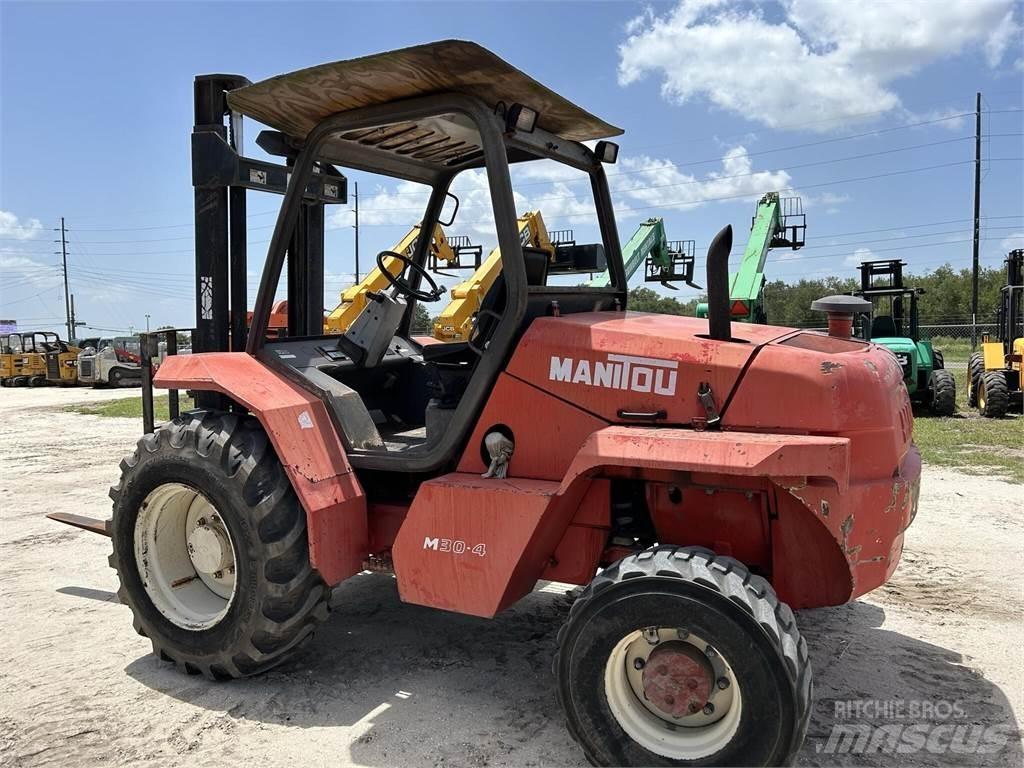 Manitou M30.4 Rough terrain truck