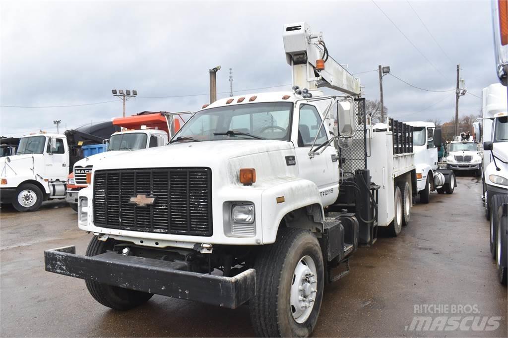 National 446A Truck mounted cranes