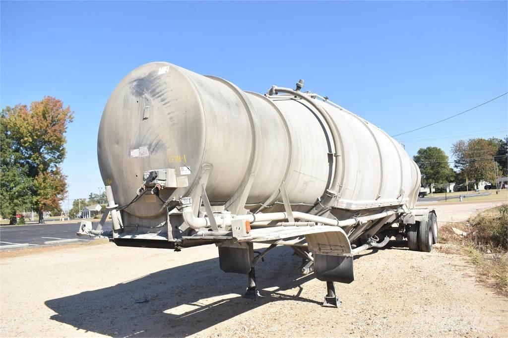  PENSKE Tanker trailers