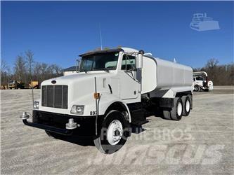 Peterbilt 330 Water bowser