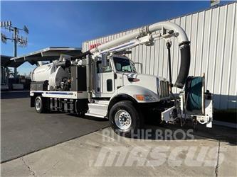 Peterbilt 348 Tanker trucks