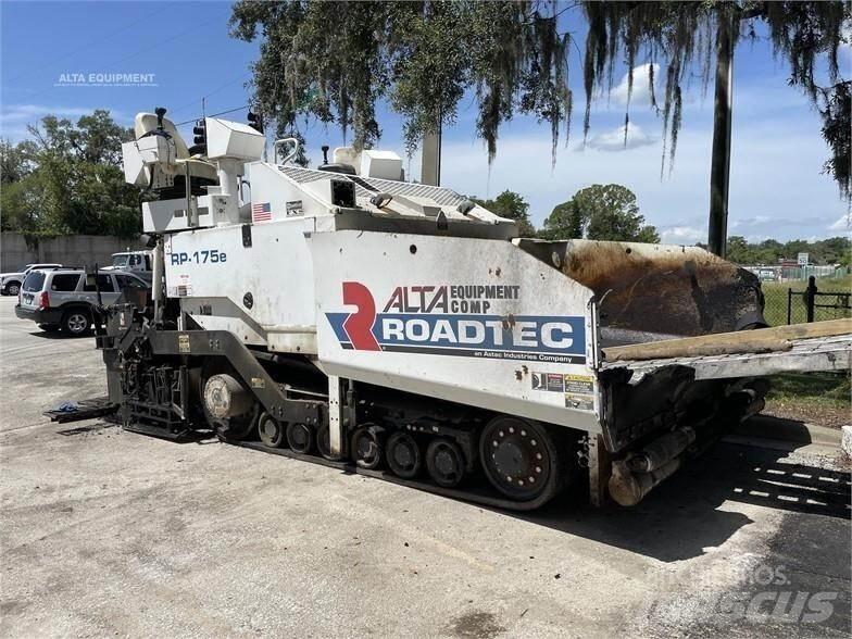 Roadtec RP175 Asphalt pavers