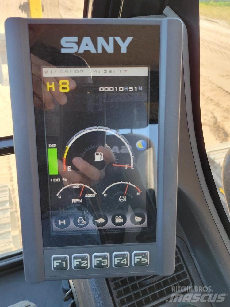 Sany SY265CLR Crawler excavators