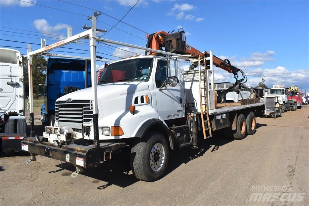 Sterling L8500 Truck mounted cranes
