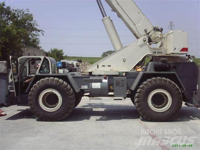 Terex CD225 Rough terrain cranes