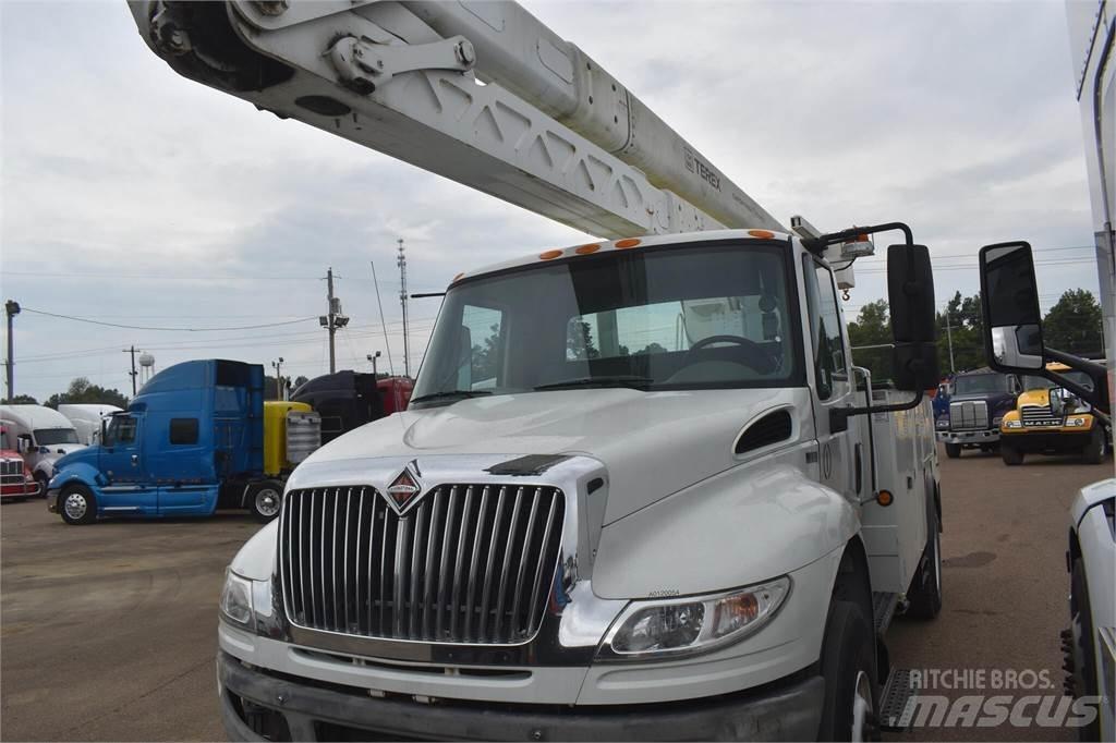 Terex HRX55 Truck mounted platforms