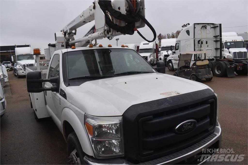 Terex LT38 Truck mounted platforms