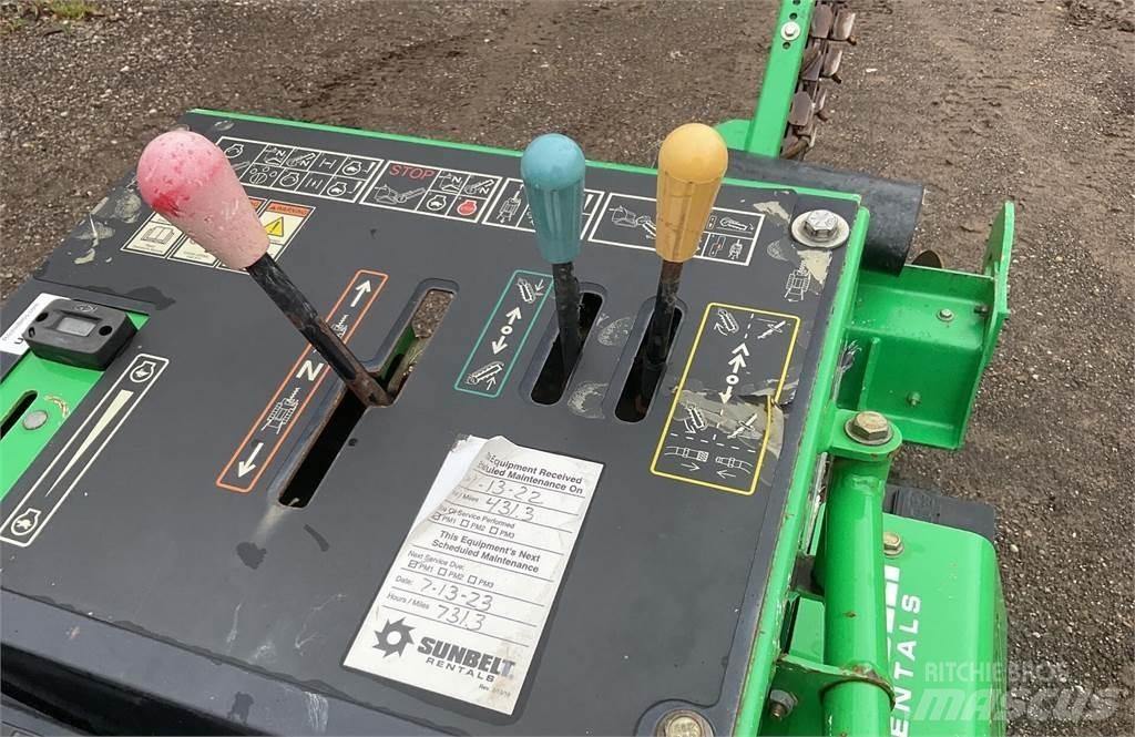 Vermeer RTX250 Trenchers