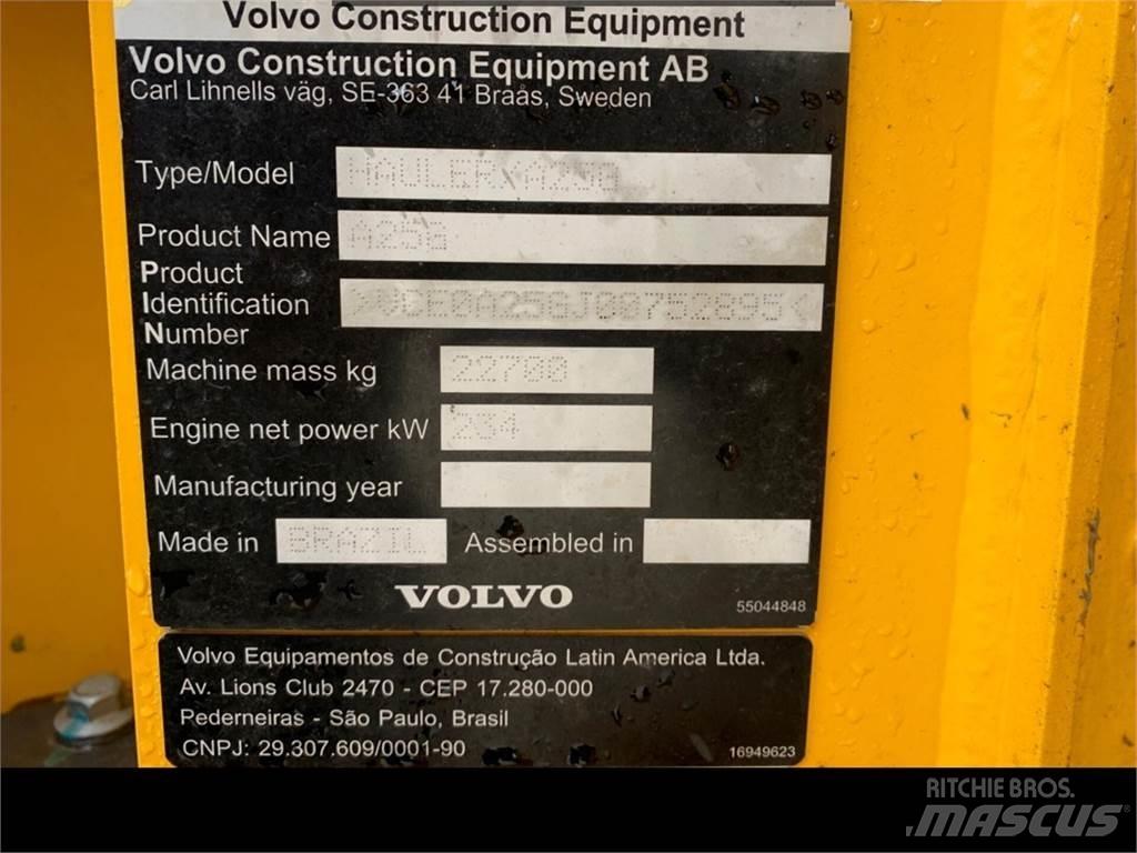 Volvo A25G Articulated Haulers