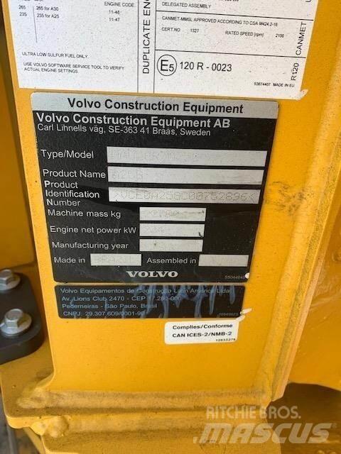 Volvo A25G Articulated Haulers