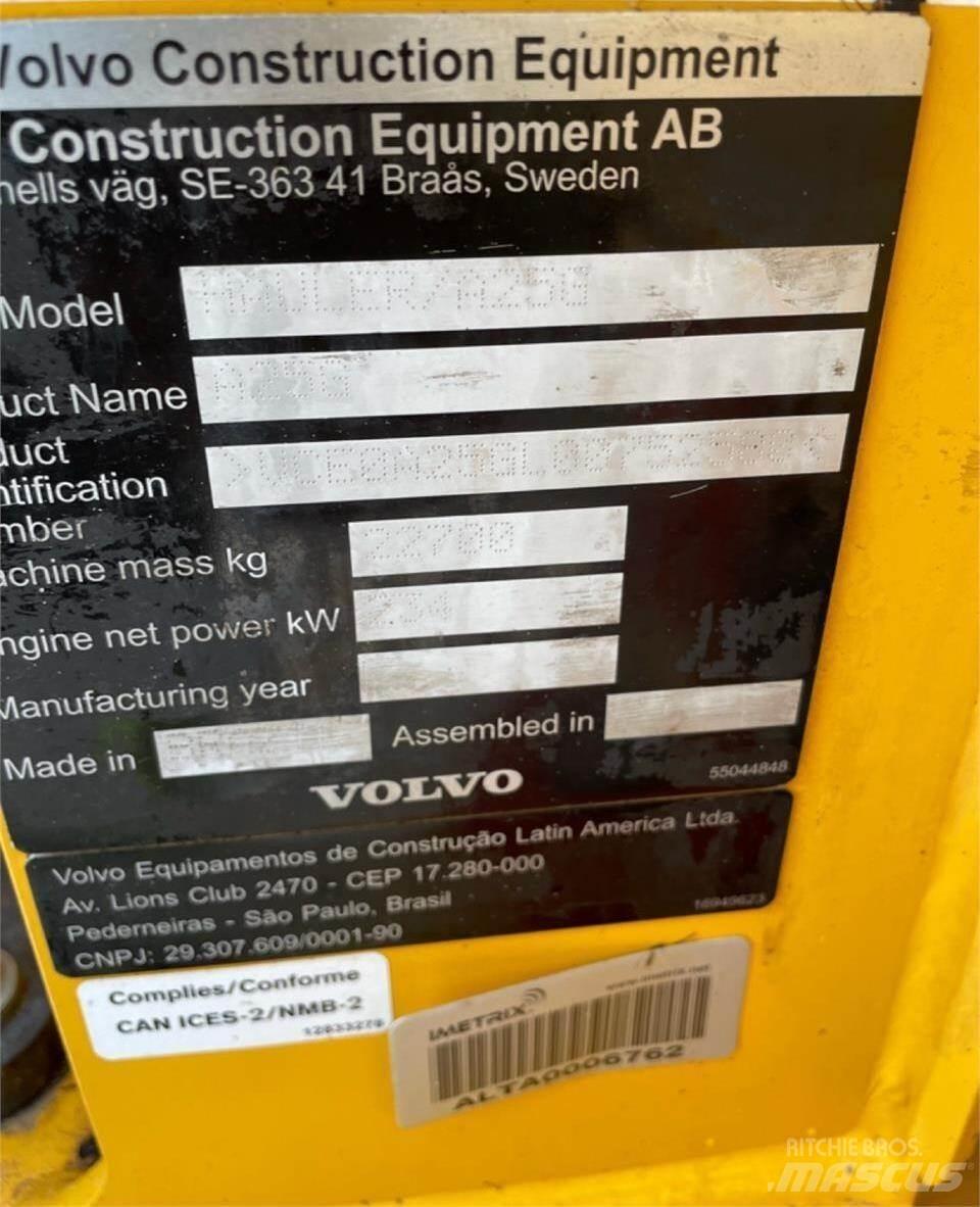 Volvo A25G Articulated Haulers