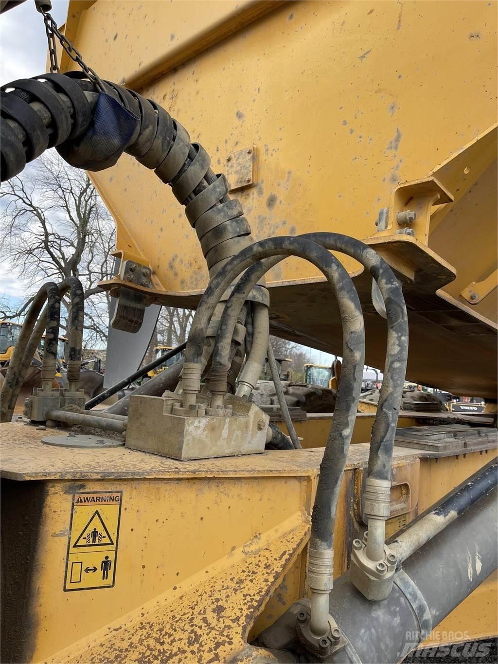 Volvo A40F Articulated Haulers