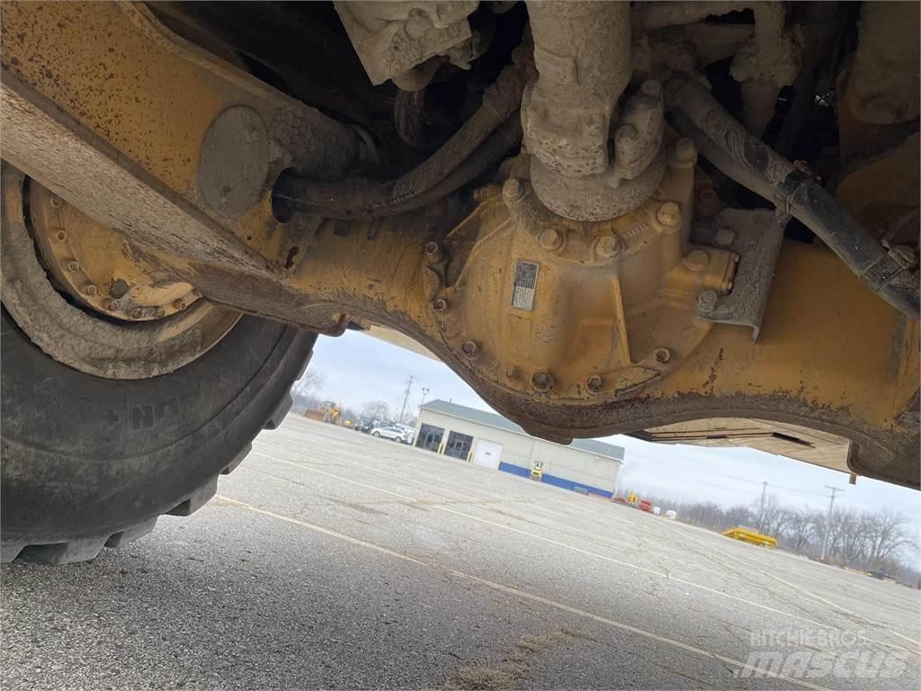 Volvo A40G Articulated Haulers
