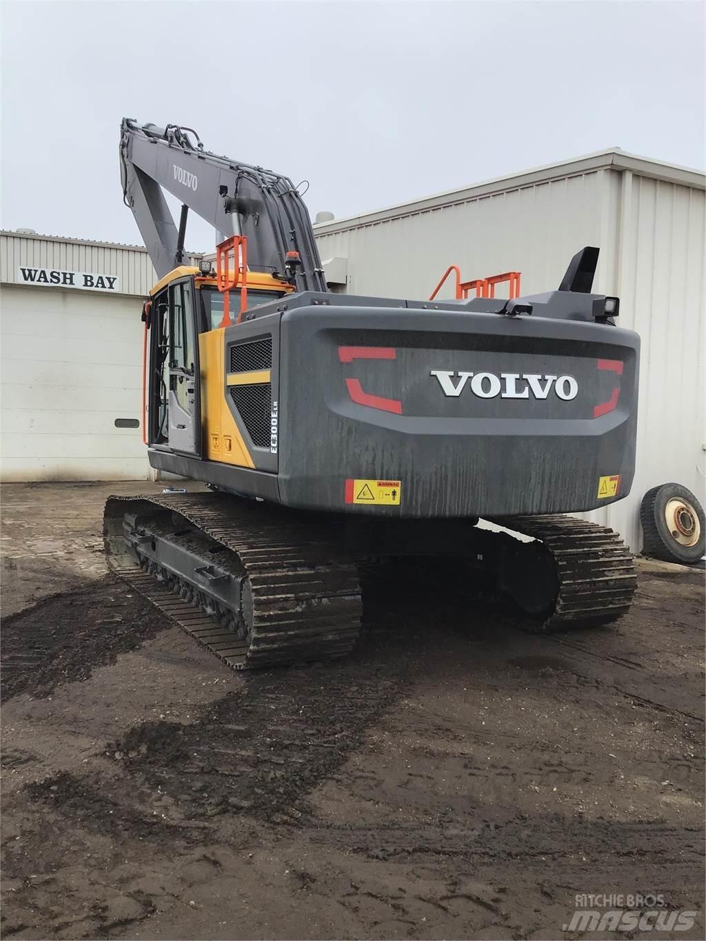 Volvo EC300E LR Crawler excavators