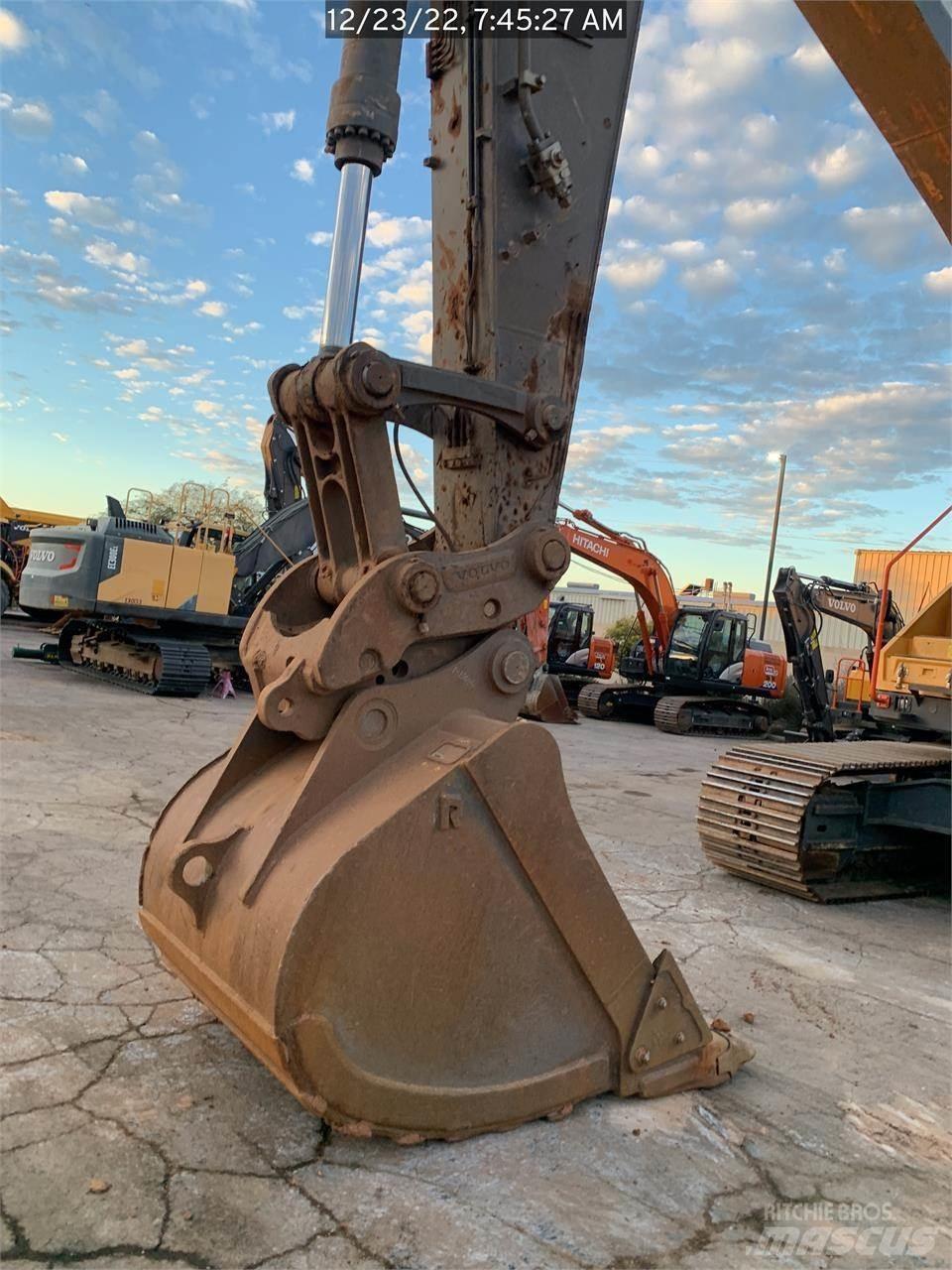 Volvo EC480EL Crawler excavators