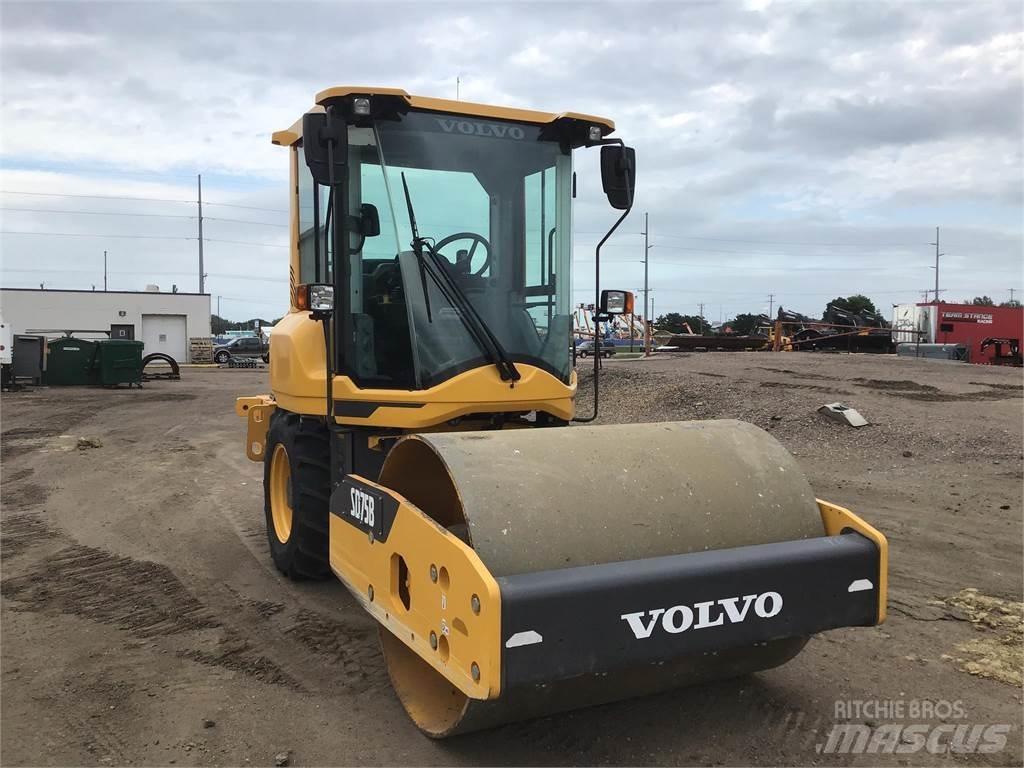 Volvo SD75B Twin drum rollers