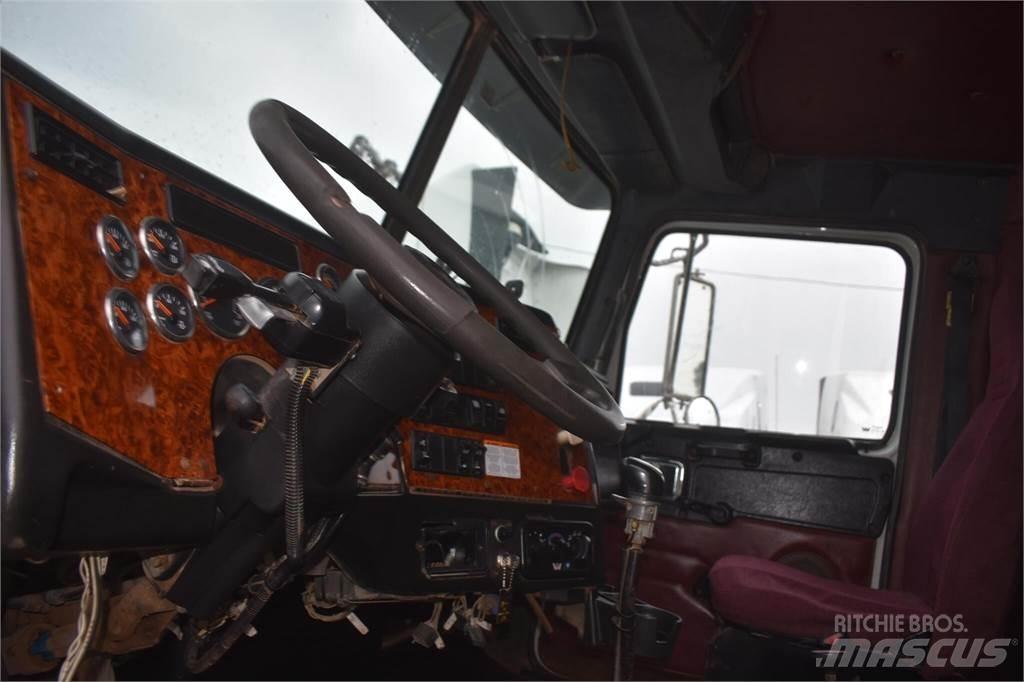 Western Star 4900 Tipper trucks