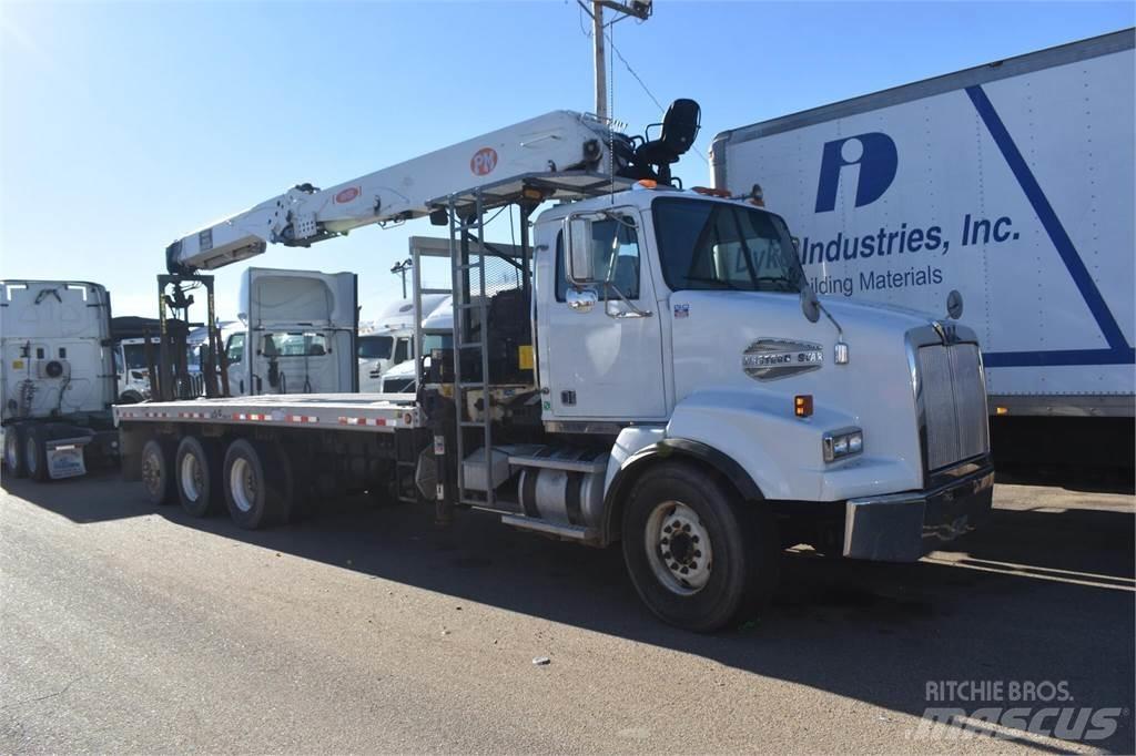 Western Star 4900 Truck mounted cranes