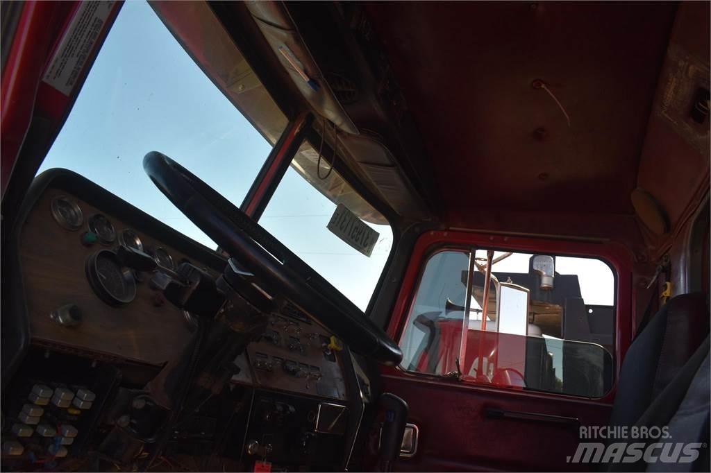Western Star 4964 Tipper trucks