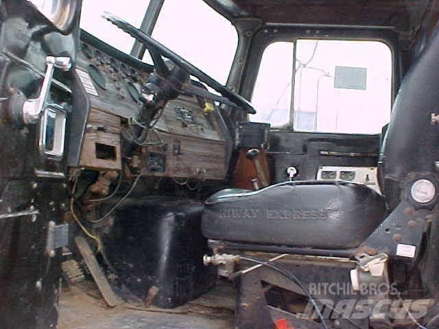Western Star 6964F Tanker trucks