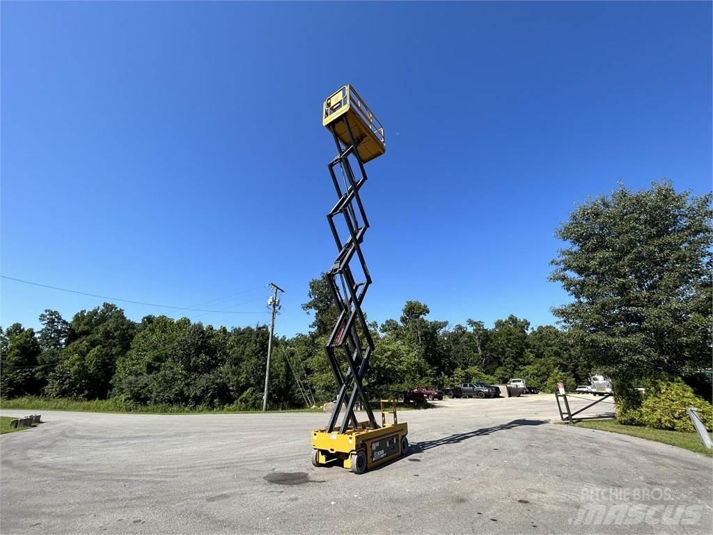 XCMG XG3246DC Scissor lifts