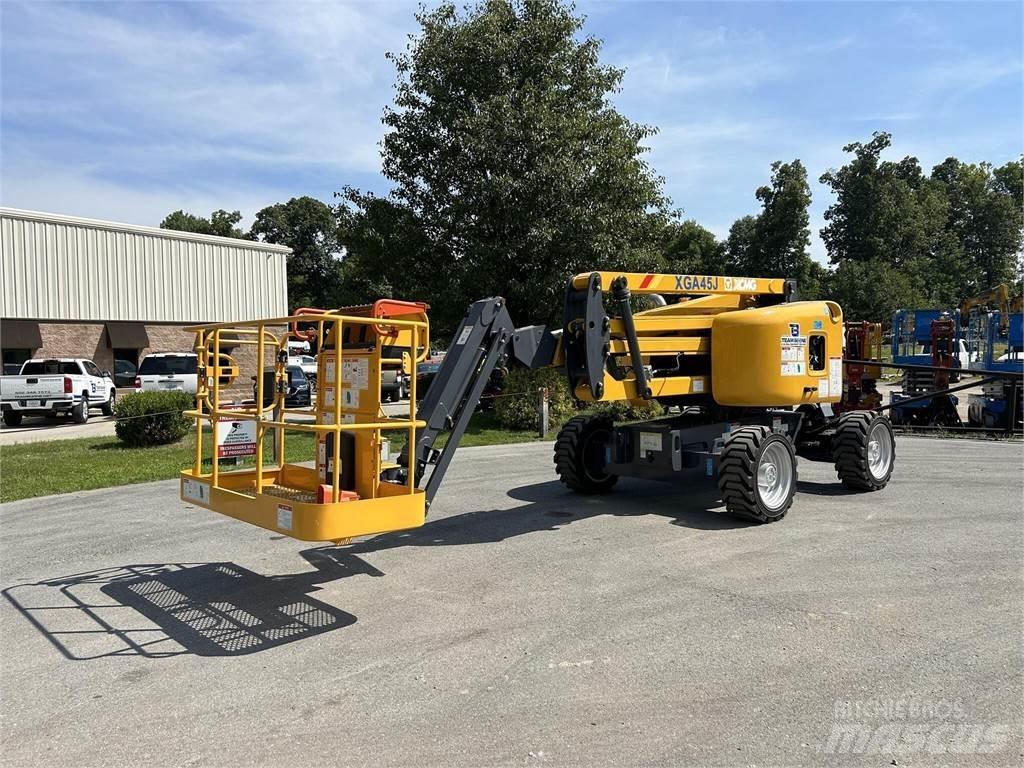 XCMG XGA45J Articulated boom lifts