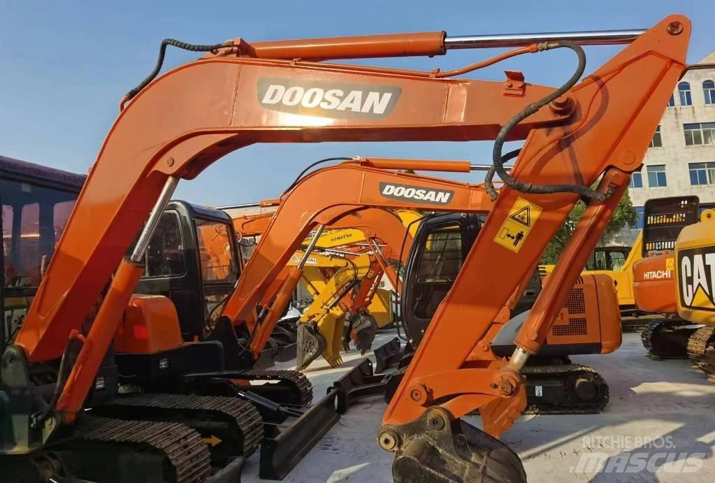 Doosan DH55 Crawler excavators