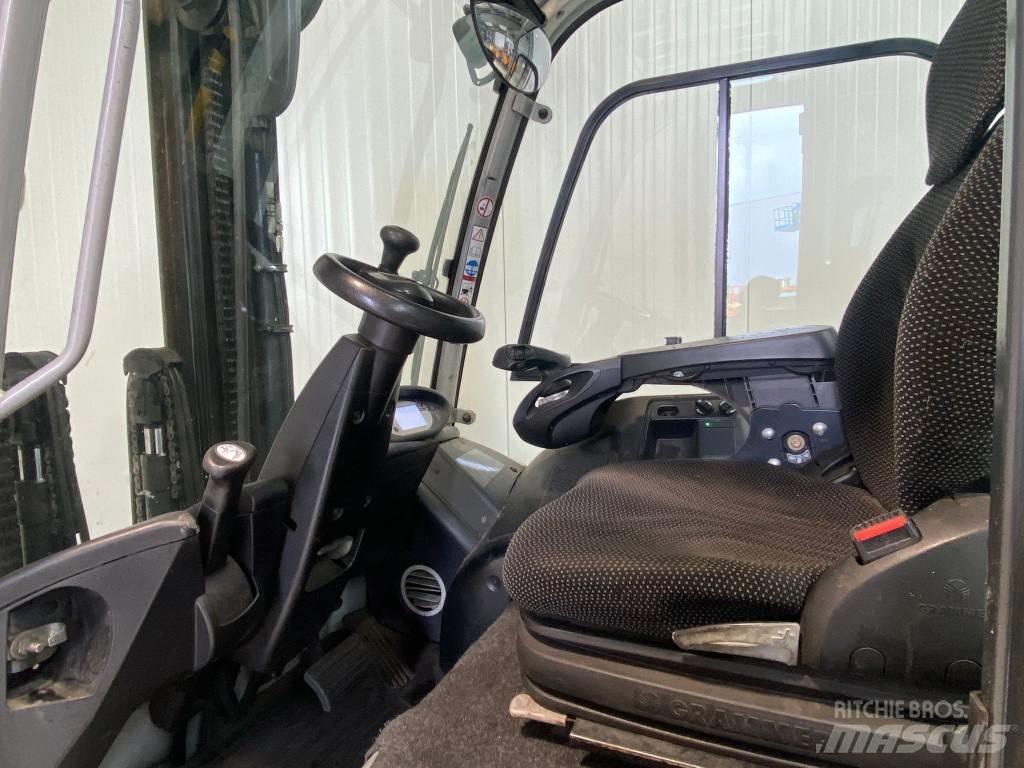 Still RX60-40 Electric forklift trucks