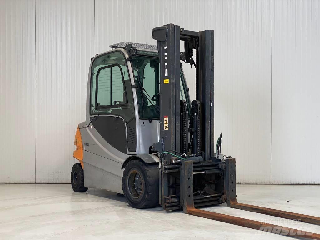 Still RX60-40 Electric forklift trucks
