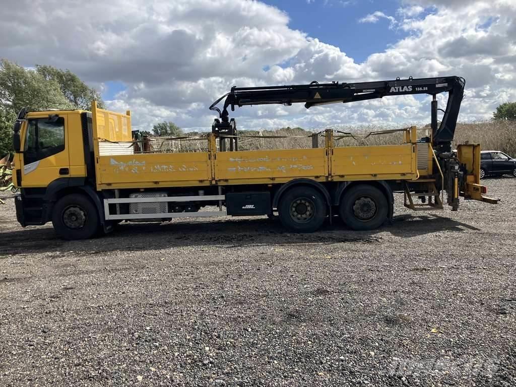 Iveco Stralis 310 Chassis Cab trucks