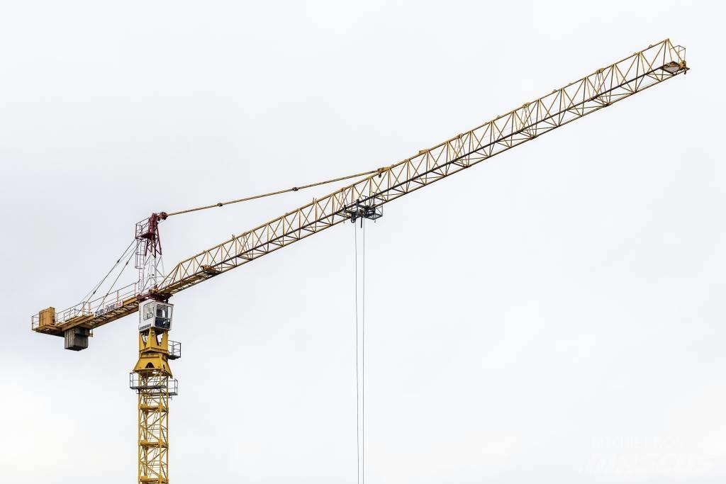 Liebherr 80HC Tower cranes