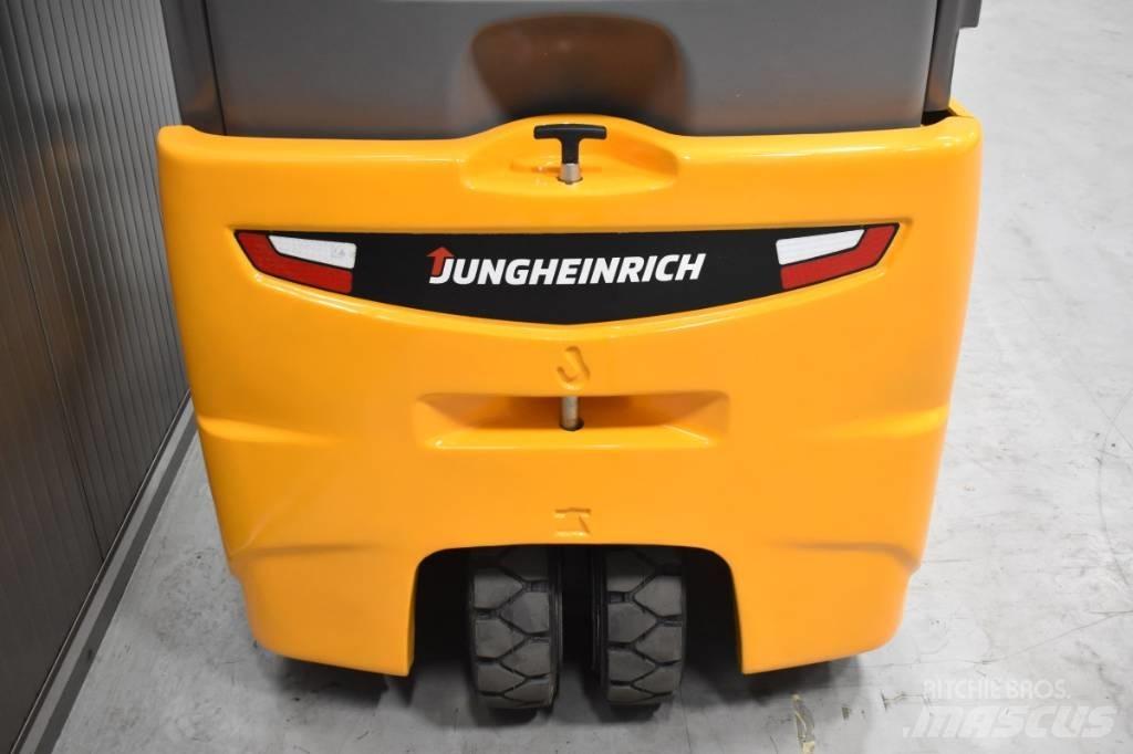 Jungheinrich EFG 213 Electric forklift trucks