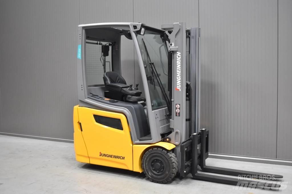 Jungheinrich EFG 213 Electric forklift trucks